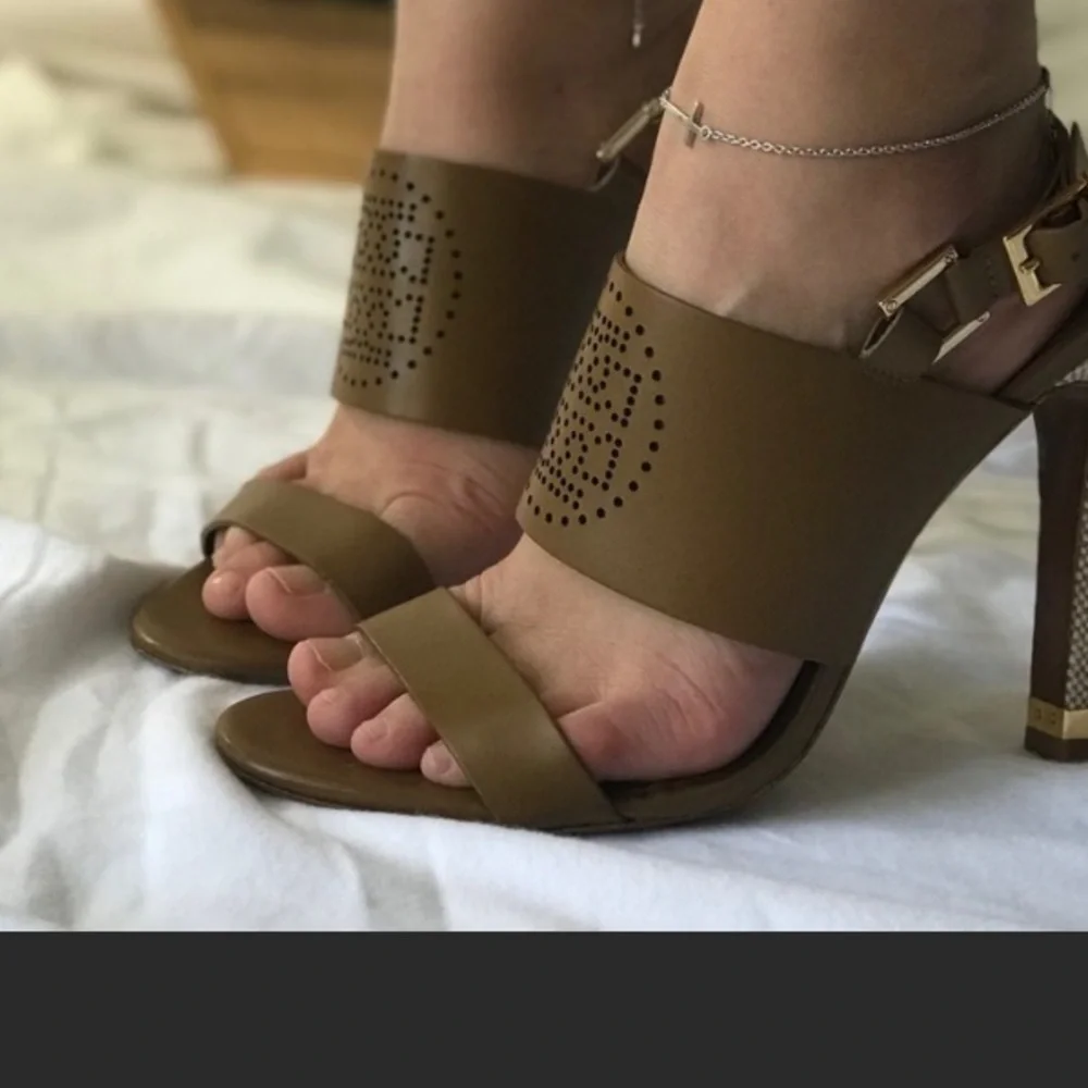 Tory Burch Tan Leather High Heel Sandals with Gold Accents